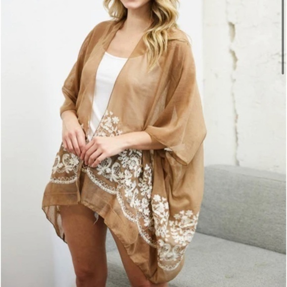 Girl Intuitive Tops - Girl Intuitive Floral Embroidered Stitched Kimono Boho Brown White One‎ Size